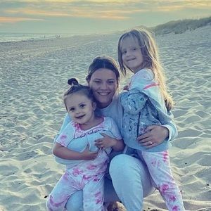 Meet your Posher, Cara